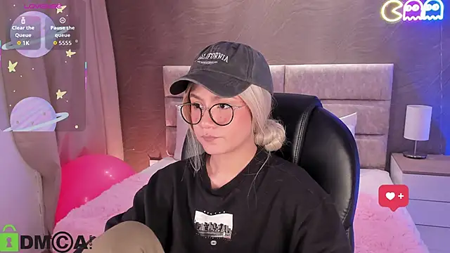 arinextdoor (F young) - focus pussy