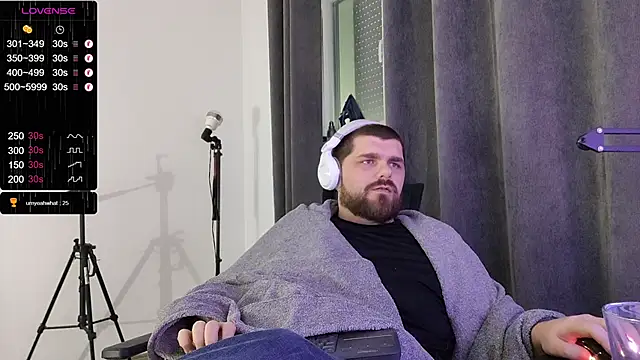 kingmarti - KingMarti's free webcam - UK Sex Cams