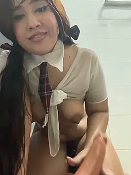 samantthaescobar (F young) - Ride dildo hard in pussy