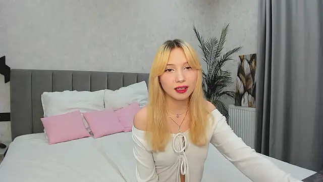 sweet_bl0nde - Sweet_bl0nde's free webcam