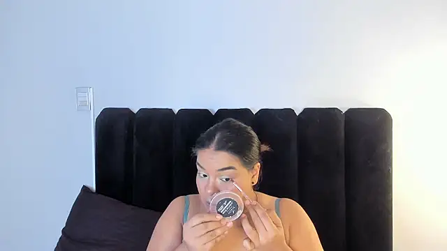 amaranoir- - Amaranoir-'s free webcam