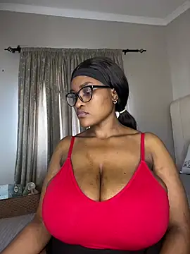 Bustygoddess32