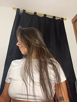 scarlett05 (F young) - Control x3mtos + Rub clitoris