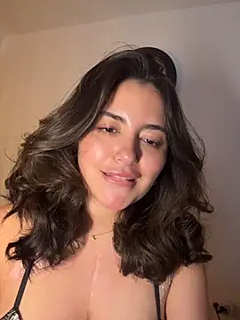 sukhakunis1 - Sukhakunis1's free webcam