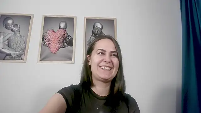 antonia_1313 - Antonia_1313's free webcam