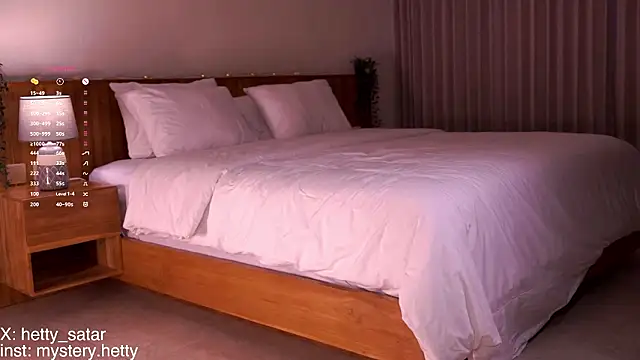 hetty_satar (F young) - ✨Dildo play w dripping pussy