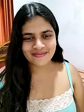 Webcam Model (Shakeera1)  is live.Free join now!