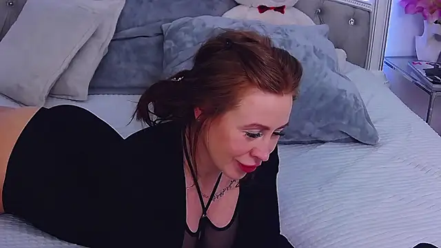 crissytaylor - CrissyTaylor's free webcam - UK Sex Cams