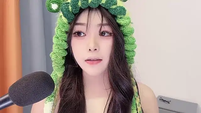 smalldaisy (F teen) - 明天休息一天呀~