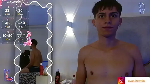 evan_tay - EVAN_TAY's free webcam - UK Sex Cams