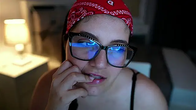 Camilaa_bueno webcam