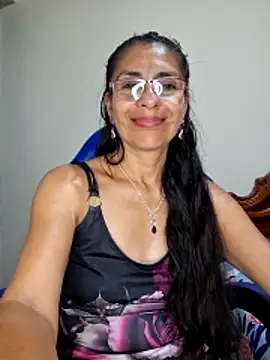 Webcam Model (Natasha_50)  is live.Free join now!