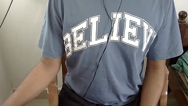 the_shy_uncut (M young) - make me undress