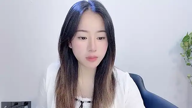 chloe-01 - Chloe-01's free webcam - UK Sex Cams