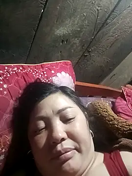 sary-hot2x - Sary-hot2x's free webcam