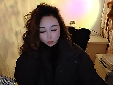 moo-77 - Moo-77's free webcam - UK Sex Cams