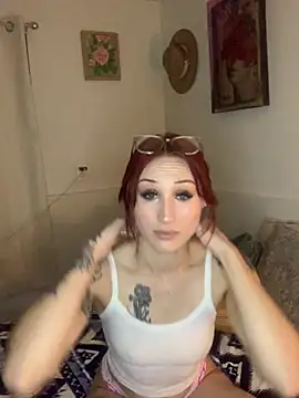 thornsandhoney - ThornsandHoney's free webcam - UK Sex Cams