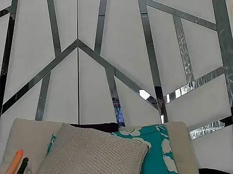 lunahot68 - Lunahot68's free webcam - UK Sex Cams