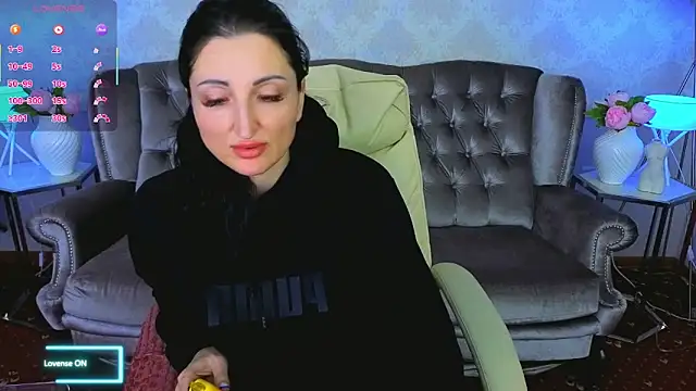 missrossi - MissRossi's free webcam