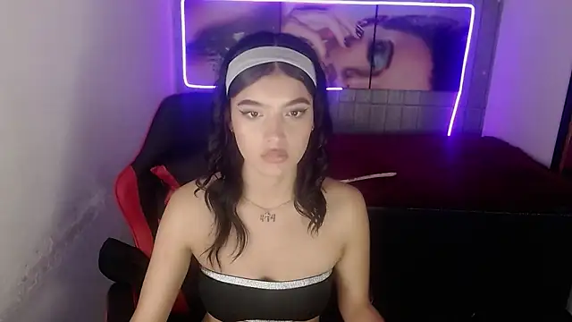 honeyluxe_ - Honeyluxe_'s free webcam - UK Sex Cams