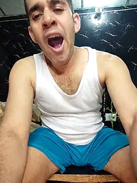 cristhian_grey01 - CRISTHIAN_GREY01's free webcam - UK Sex Cams