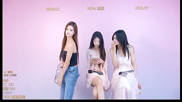 gucci-777 - GUCCI-777's free webcam - UK Sex Cams