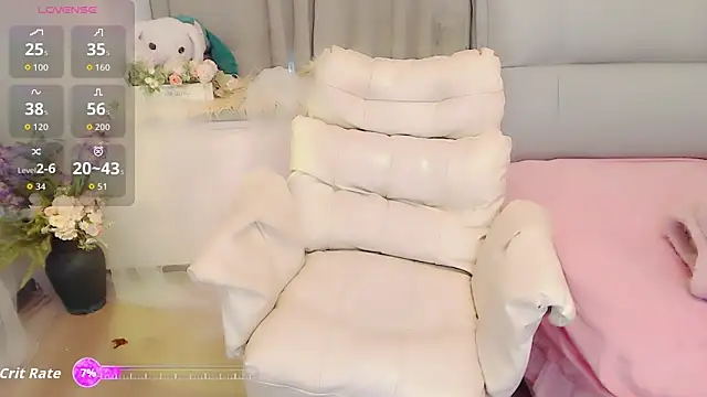 yoyoyo_99 (F milf) - 遇见你心脏跟着怦怦跳，大黑牛加控制3分钟，