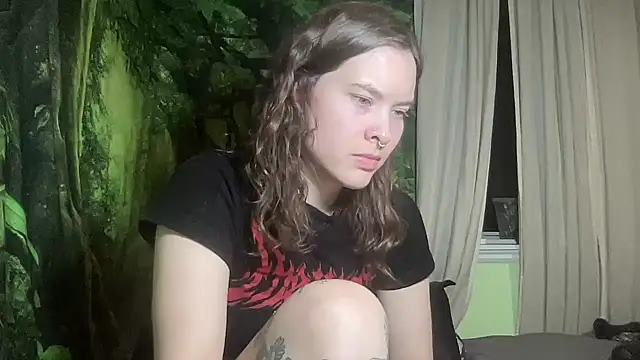 mo0ngoddess - Mo0ngoddess's free webcam - UK Sex Cams