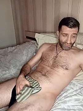 alexdaniel89 (Ask my age) - Play with my dick