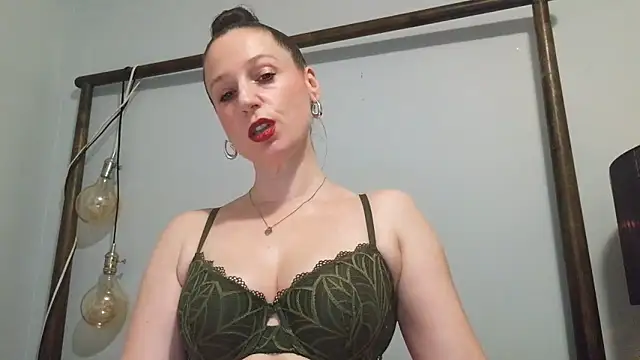 audrey_hoty - Audrey_hoty's free webcam - UK Sex Cams