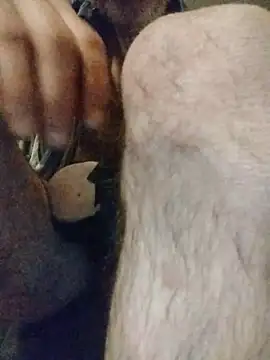 robert0516 - ROBERT0516's free webcam - UK Sex Cams