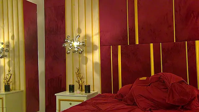 chloesins_ - ChloeSins_'s free webcam - UK Sex Cams