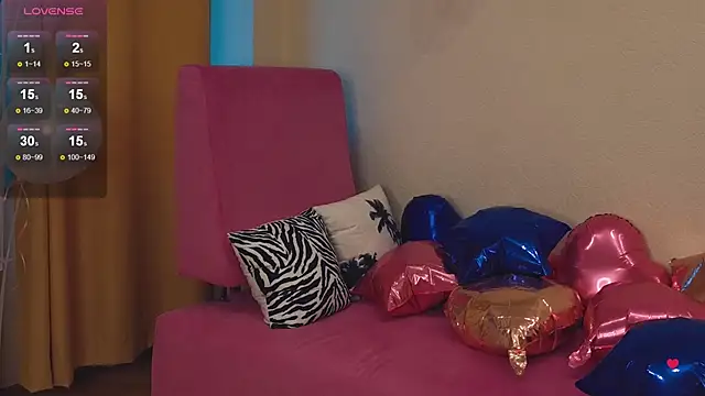 reina__chan - Reina__chan's free webcam - UK Sex Cams