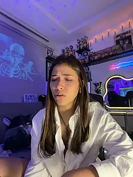 crystal_bunny7 webcam