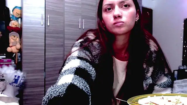 holy_juli (F young) - Moans