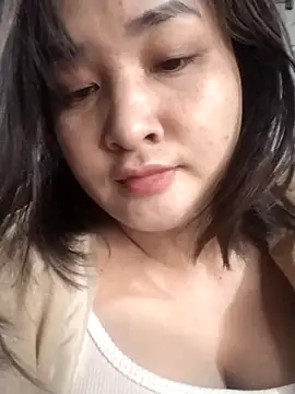 jeassi-sica - Jeassi-sica's free webcam - UK Sex Cams