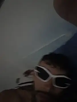 kingbigcock23cm - Kingbigcock23cm's free webcam - UK Sex Cams