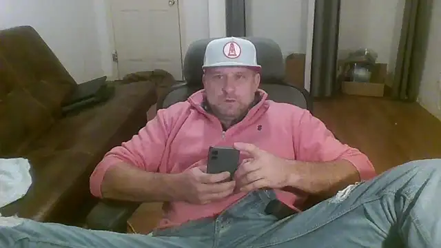 poundyouout69 (Ask my age) - slangin big juicy cock pants down