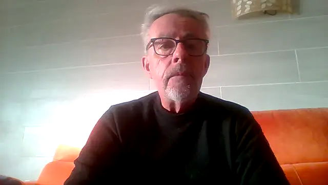 tuggy59 (M grandpa) - cum with me masurbador