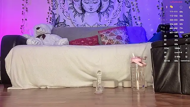 liberty__ (F young) - ENDLESS AMOUNT OF SQUIRTING EVERY 333TK