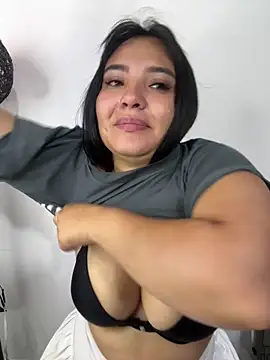 meli__brown - Meli__brown's free webcam - UK Sex Cams