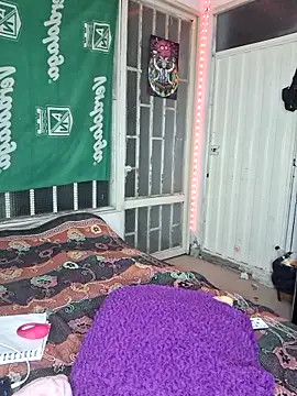 NYXHELLSQUEEN webcam