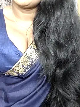 Hotty_Kavita webcam