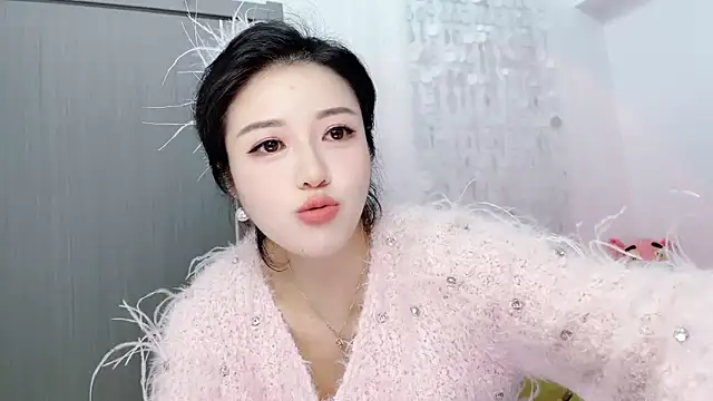 starsqimei - Starsqimei's free webcam - UK Sex Cams