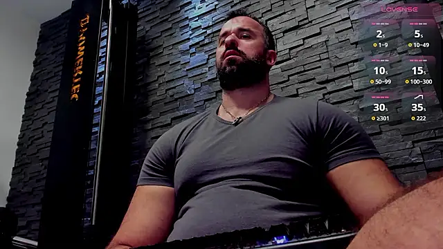 david_big_daddy (Ask my age) - BIG BOOS CUM