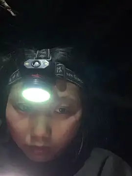 bi-bo123 - Bi-bo123's free webcam