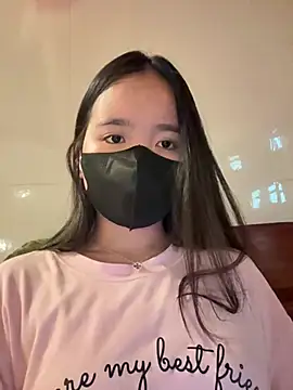 gwen879 - Gwen879's free webcam