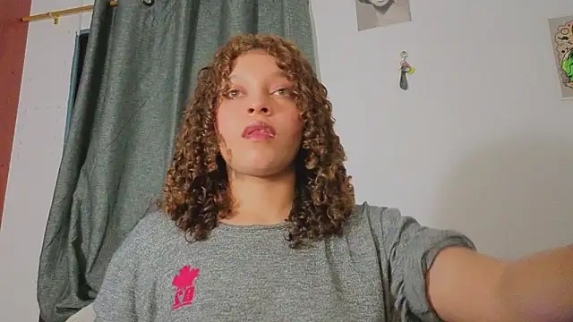 ada_gales_ - Ada_gales_'s free webcam - UK Sex Cams