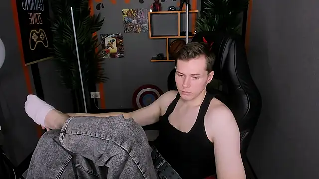 hector_spector - Hector_Spector's free webcam - UK Sex Cams