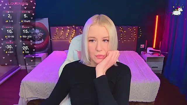 selenatrend - Selenatrend's free webcam - UK Sex Cams